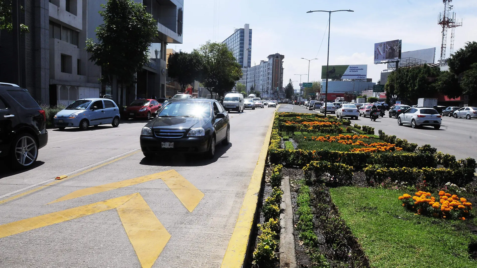 CARRIL REVERSIBLE DE CIRCUITO INTERIOR Y BENJAMIN HILL-17